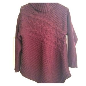 Womens Tops and Sweaters